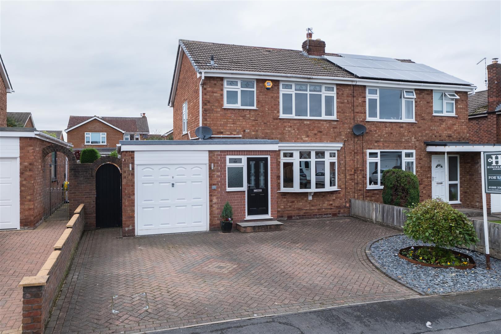 3 bedroom Semi Detached House for Sale in Northwich